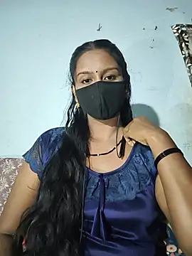 madhushree143 online show from July 4, 2026, 3:40 pm