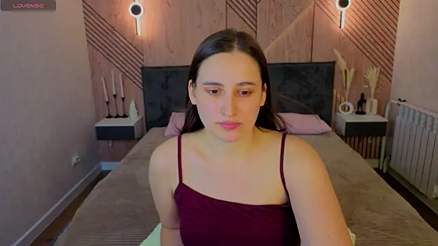 Snapshot of Elizabet_Colllins chatting on July 3, 2026, 9:05 am Elizabet Colllins online show from July 3, 2026, 9:05 am