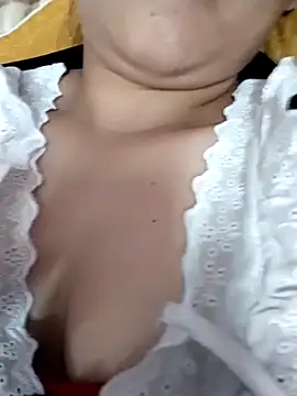 LLuna sexyy online show from May 20, 2026, 6:52 am