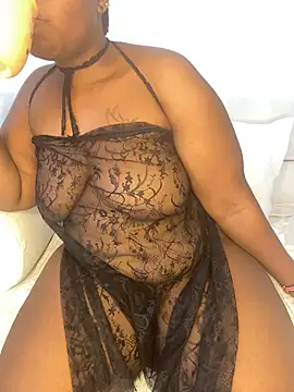 BIGMAMA011 online show from June 29, 2026, 9:37 am