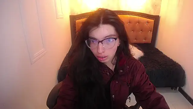 Allyshon  online show from June 30, 2026, 7:48 pm