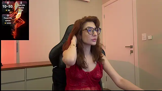 Snapshot of cutee_kate chatting on May 23, 2026, 11:36 am cutee kate online show from May 23, 2026, 11:36 am
