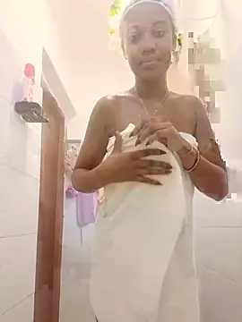 Snapshot of Slim_SummitKE chatting on May 21, 2026, 11:06 am Slim SummitKE online show from May 21, 2026, 11:06 am