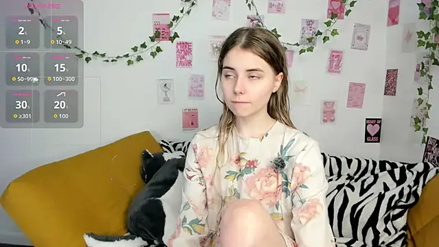 Honey Lia online show from June 12, 2026, 10:14 am