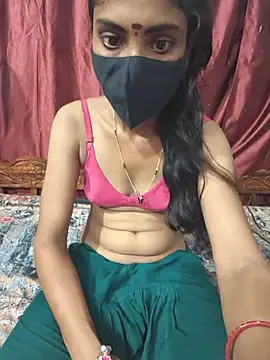 Snapshot of reshma124 chatting on June 12, 2026, 9:41 am reshma124 online show from June 12, 2026, 9:41 am