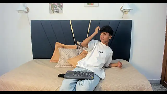 jacob cum23 online show from June 30, 2026, 3:35 pm