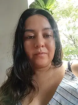 Snapshot of Meganmeow1 chatting on June 24, 2026, 9:14 pm Meganmeow1 online show from June 24, 2026, 9:14 pm