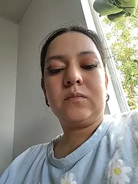 Snapshot of Meganmeow1 chatting on July 29, 2026, 8:29 pm Meganmeow1 online show from July 29, 2026, 8:29 pm