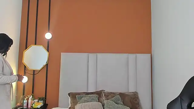 Mia boobs24 online show from June 18, 2026, 12:09 pm