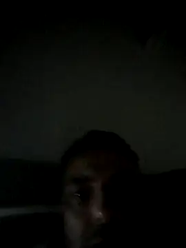 Snapshot of Cybergeil33 chatting on December 2, 2025, 3:45 am Cybergeil33 online show from December 2, 2025, 3:45 am