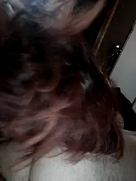 Snapshot of Cybergeil33 chatting on April 1, 2026, 6:05 pm Cybergeil33 online show from April 1, 2026, 6:05 pm