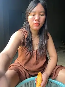 Snapshot of Suki-love chatting on July 4, 2026, 4:07 am Suki-love online show from July 4, 2026, 4:07 am