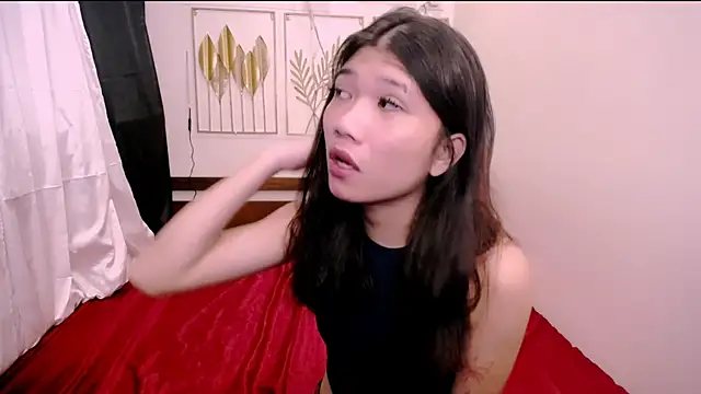 naughtygirl lily online show from June 15, 2026, 2:19 pm