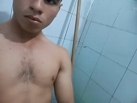 Snapshot of Alejandro_343_vs chatting on July 9, 2026, 5:17 pm Alejandro 343 vs online show from July 9, 2026, 5:17 pm