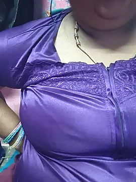 geetha431 online show from June 7, 2026, 6:22 pm