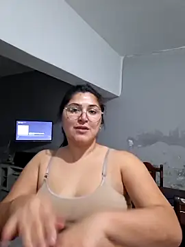 morena95  online show from June 4, 2026, 2:34 pm