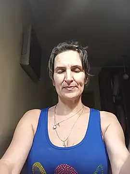 Snapshot of Alene_Lorrie chatting on June 14, 2026, 6:32 pm Alene Lorrie online show from June 14, 2026, 6:32 pm