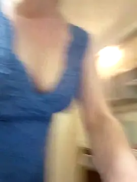 Kitty-MEOWW online show from June 25, 2026, 7:51 pm
