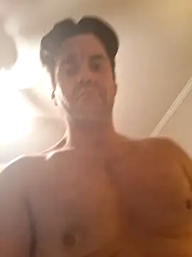 ELVISPRESI online show from May 31, 2026, 5:59 am
