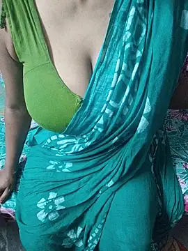Snapshot of radhikagupta345 chatting on May 28, 2026, 3:31 pm radhikagupta345 online show from May 28, 2026, 3:31 pm