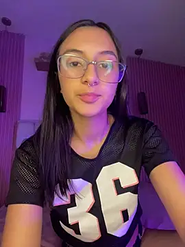 MoonLitDoll online show from June 11, 2026, 8:51 pm