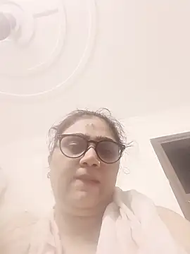yourchahat27 online show from June 10, 2026, 8:30 pm