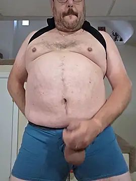 Snapshot of the_Milk_Man chatting on July 5, 2026, 11:50 am the Milk Man online show from July 5, 2026, 11:50 am