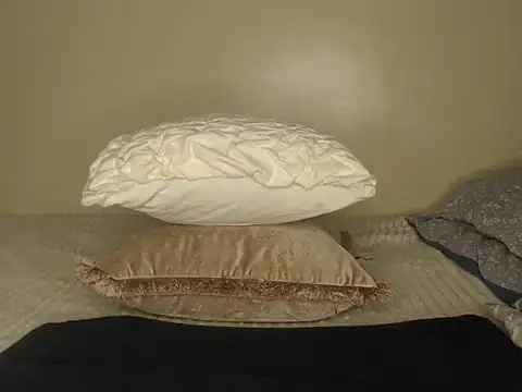 sexy-ros online show from May 24, 2026, 1:38 pm