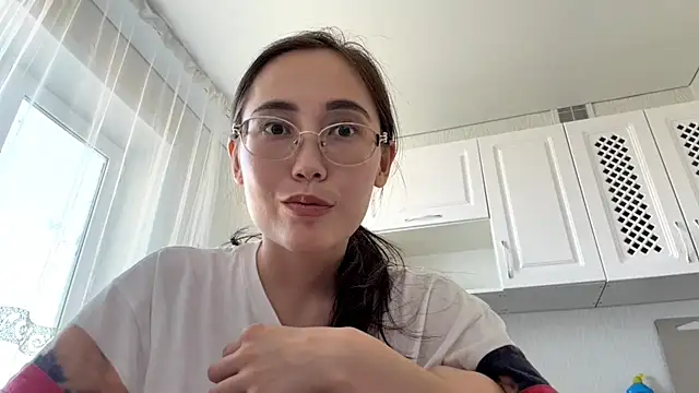 Snapshot of VickieTrudo chatting on July 14, 2026, 11:27 am VickieTrudo online show from July 14, 2026, 11:27 am