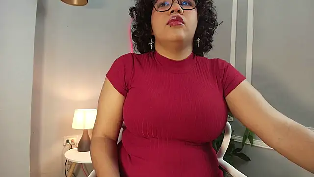 Snapshot of Kristal_donne chatting on June 8, 2026, 12:16 pm Kristal donne online show from June 8, 2026, 12:16 pm