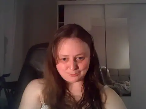 Snapshot of TaylorLovely chatting on July 24, 2026, 8:07 pm TaylorLovely online show from July 24, 2026, 8:07 pm