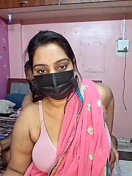 Hornyreshma online show from June 12, 2026, 10:25 am