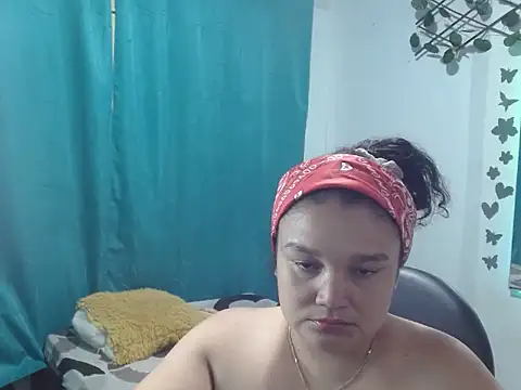Snapshot of lucero_chuvy chatting on May 21, 2026, 8:38 pm lucero chuvy online show from May 21, 2026, 8:38 pm