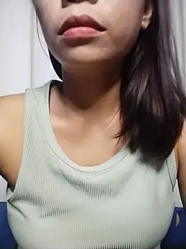 Snapshot of Blushmuse23 chatting on July 9, 2026, 5:33 am Blushmuse23 online show from July 9, 2026, 5:33 am