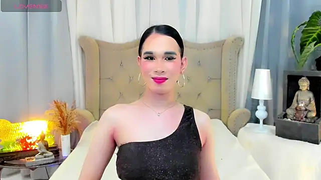 LexiLoreOnTop online show from July 21, 2026, 6:32 pm