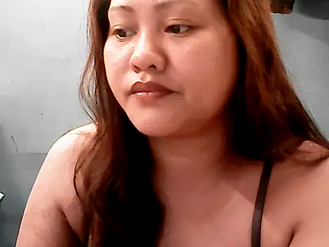 Irisshinn online show from August 3, 2026, 7:18 am