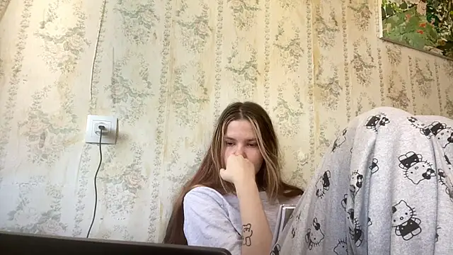SusanaLeichty online show from June 30, 2026, 8:37 am