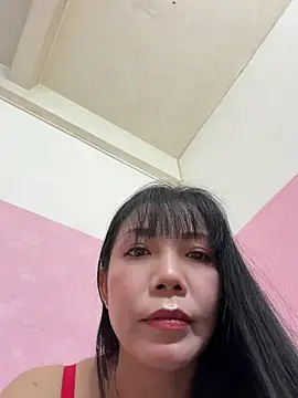 qinqin520 online show from July 1, 2026, 4:18 pm