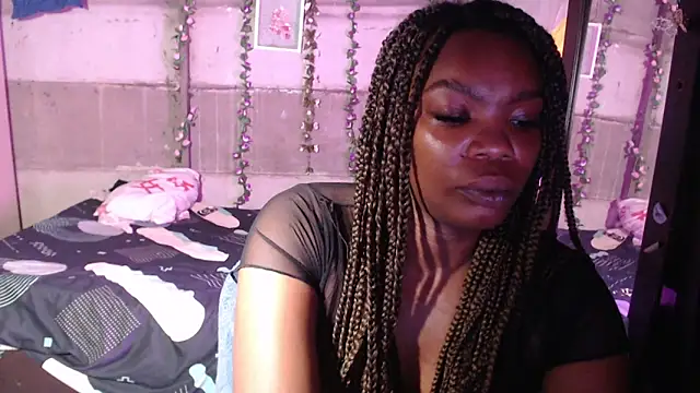 Snapshot of kenyaCocoa chatting on June 22, 2026, 8:17 pm kenyaCocoa online show from June 22, 2026, 8:17 pm