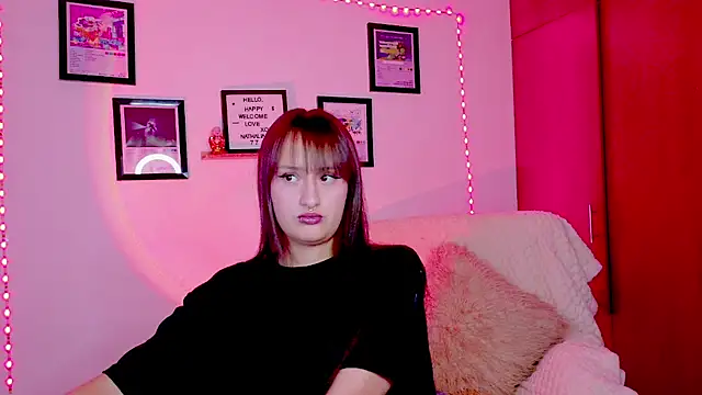 Snapshot of Natha_Ramirez chatting on June 29, 2026, 11:49 pm Natha Ramirez online show from June 29, 2026, 11:49 pm