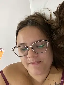 Laryssinha 69 online show from June 18, 2026, 6:34 pm