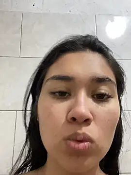 adaira31 online show from June 26, 2026, 4:22 pm