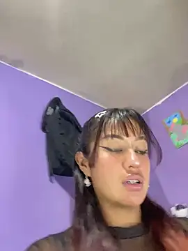 Leyla collinss  online show from July 13, 2026, 1:08 am