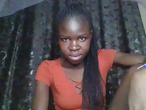 small diva online show from May 30, 2026, 7:55 pm