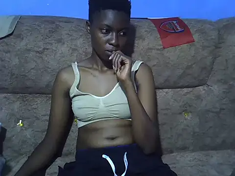 Snapshot of prettyy_joy chatting on May 27, 2026, 6:49 pm prettyy joy online show from May 27, 2026, 6:49 pm