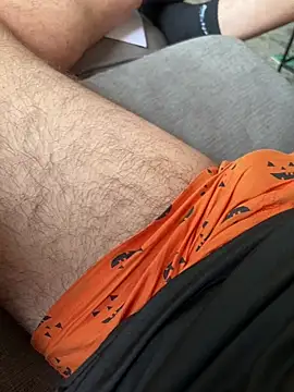 busboy77899 online show from June 10, 2026, 7:24 pm