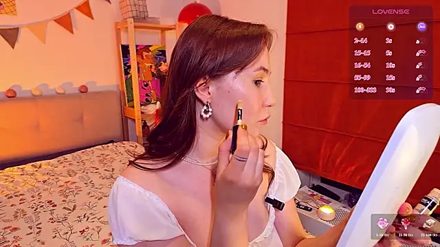 come in bed online show from July 11, 2026, 3:26 pm