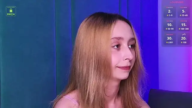Snapshot of RachelVacsler chatting on June 12, 2026, 8:41 pm RachelVacsler online show from June 12, 2026, 8:41 pm