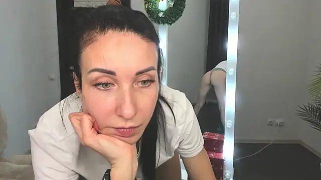 Snapshot of BouncySweety chatting on December 7, 2024, 6:48 pm BouncySweety online show from December 7, 2024, 6:48 pm