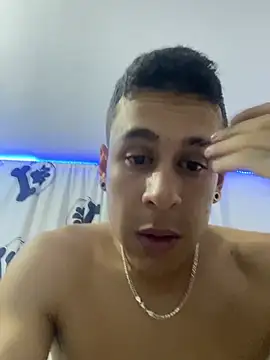 jhuan99 online show from July 8, 2026, 8:46 pm